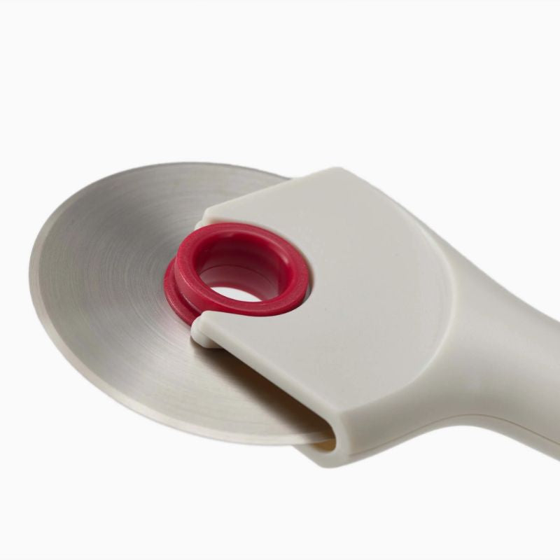Joseph Joseph Ringo™ Easy-clean Red Pizza Cutter - Medaid