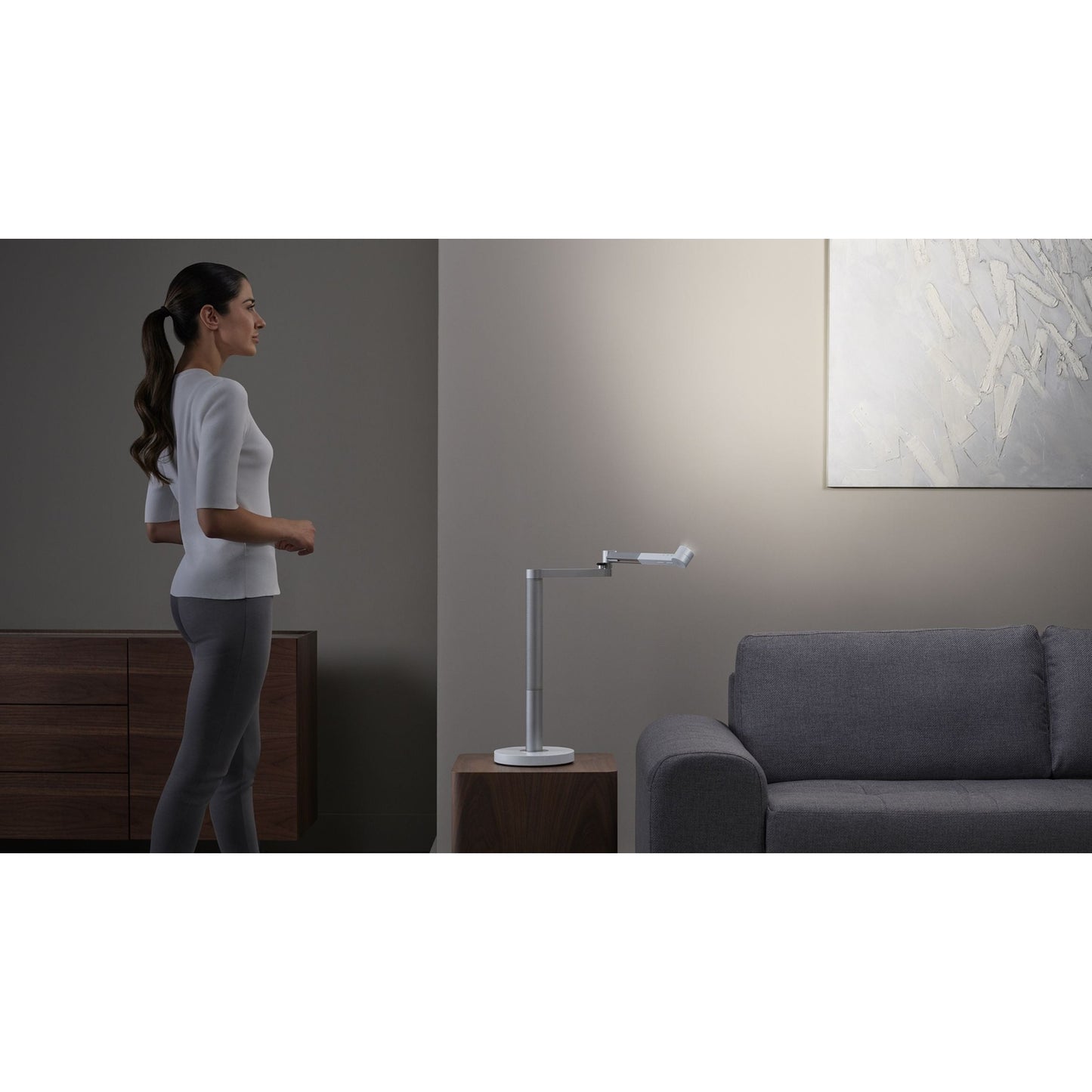 Dyson Solarcycle Morph™ desk light CD06 - Antaki Group - Medaid