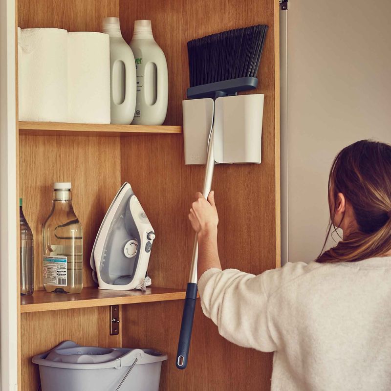 Joseph Joseph CleanStore Blue Wall-mounted Broom - Medaid