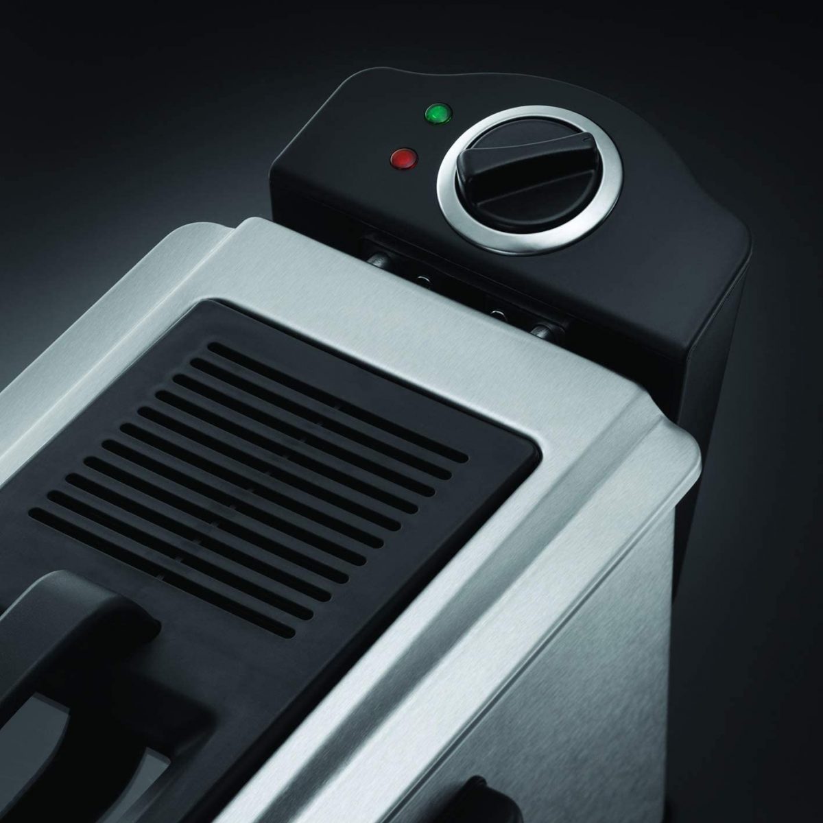 Russell Hobbs Semi Pro Fryer - Medaid