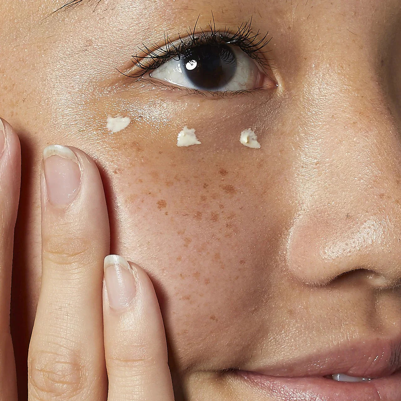 Kiehl's - Creamy Eye Treatment with Avocado - Medaid