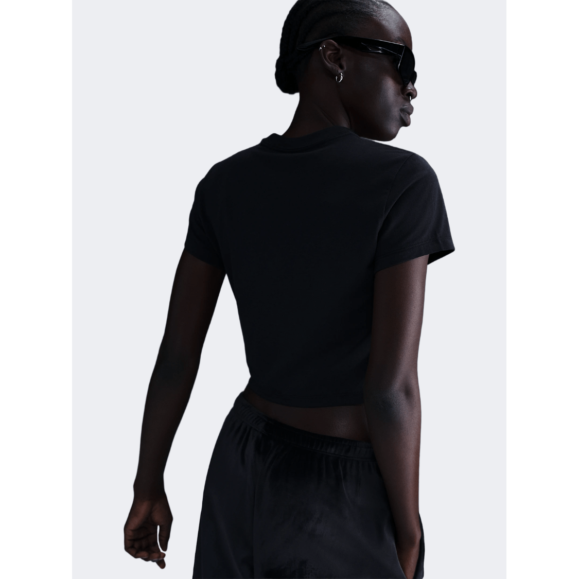 Nike Sportswear Chill Knit Women Lifestyle T-Shirt Black - Medaid