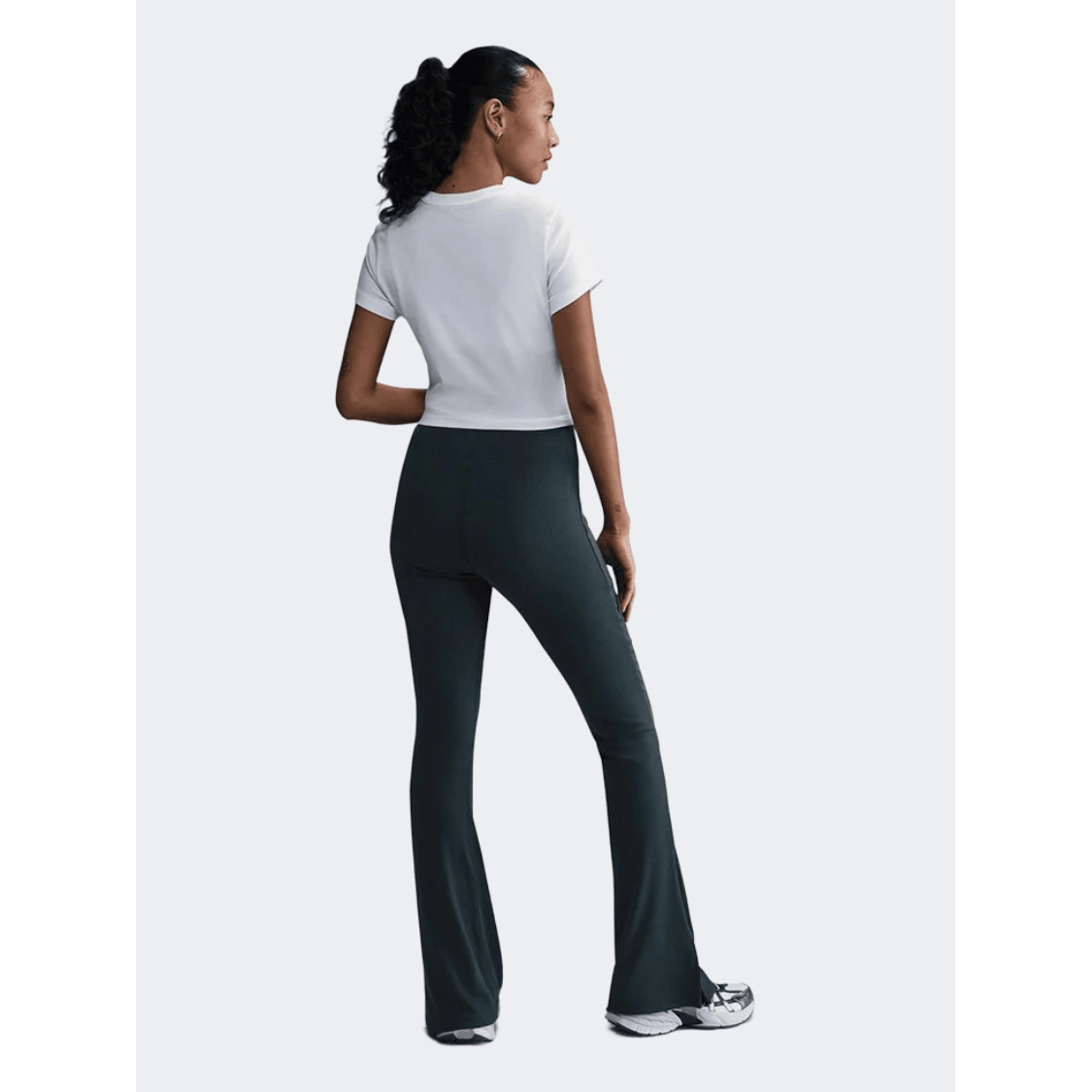 Nike Sportswear Chill Knit Women Lifestyle T-Shirt White - Medaid