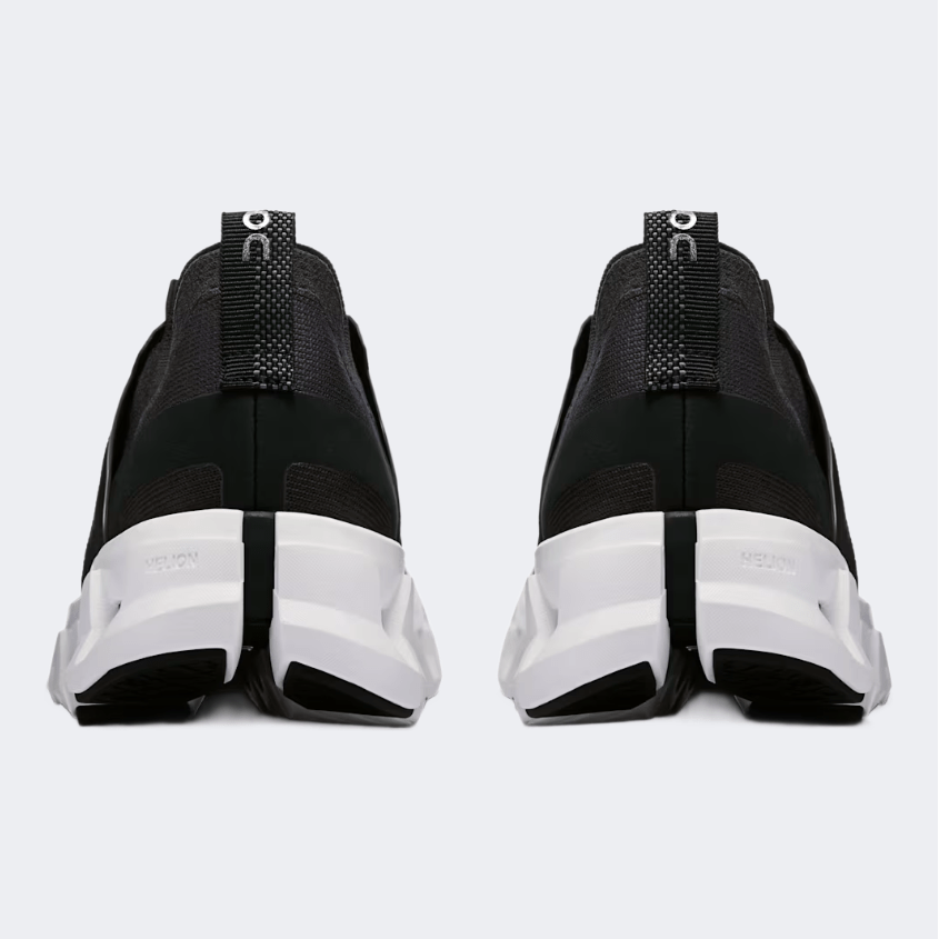 On Cloudswift 4 Women Running Shoes Black/White - Medaid