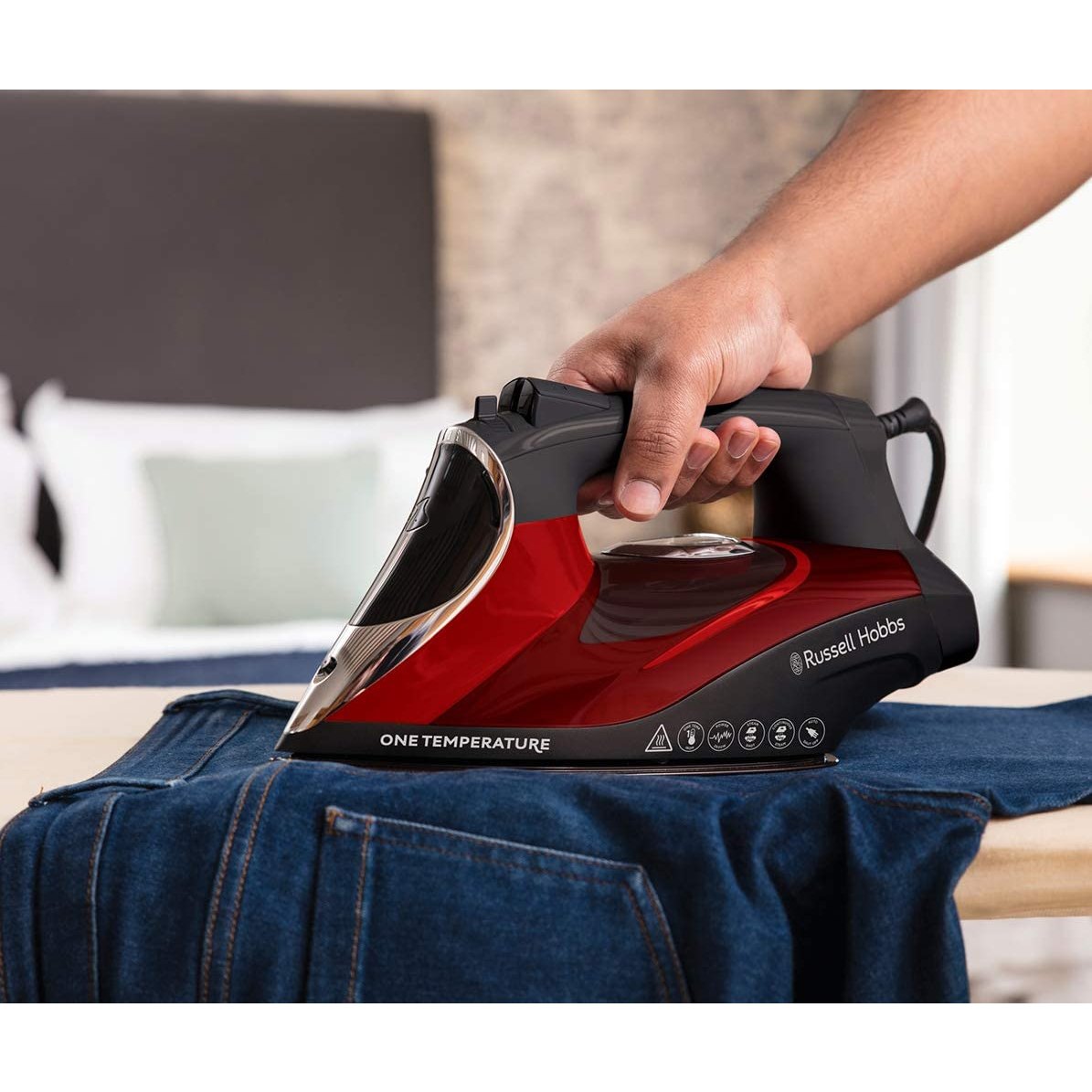 Russell Hobbs Steam Iron One Temperature - Medaid