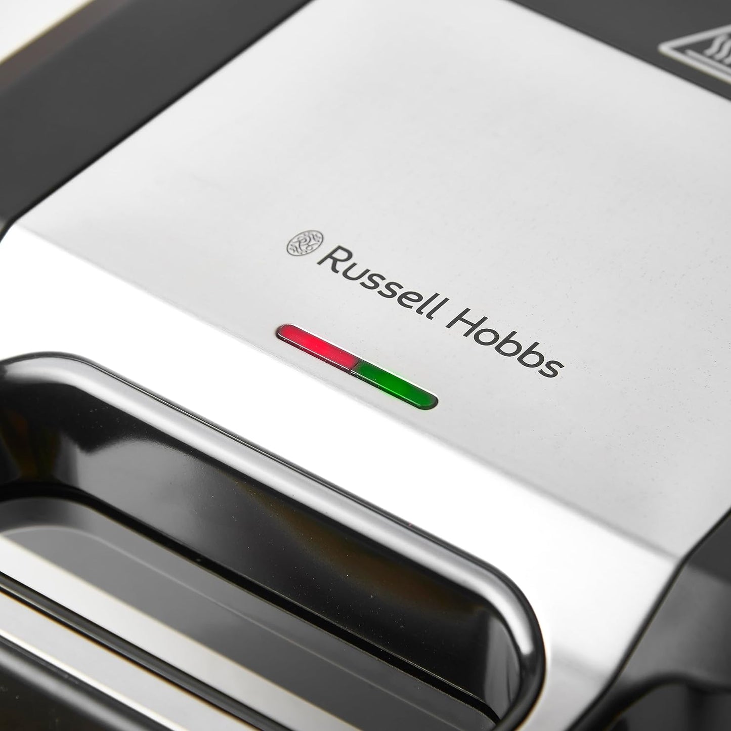 Russell Hobbs Multifunctional 3-in-1 Sandwich Maker, Waffle Iron, Contact Grill - Medaid