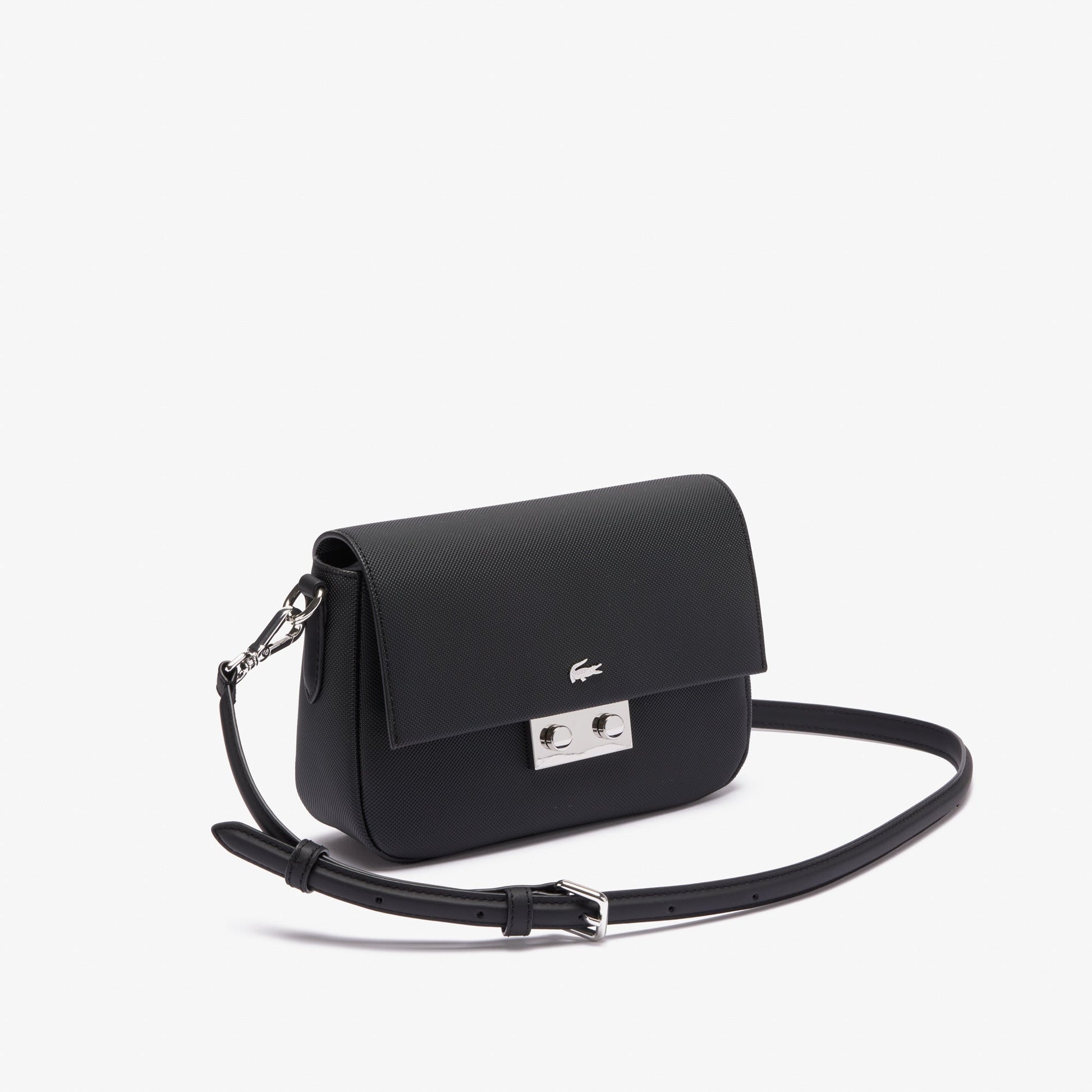 buy-daily-city-flap-close-messenger-bag-nf4757dz-000-lebanon - Medaid