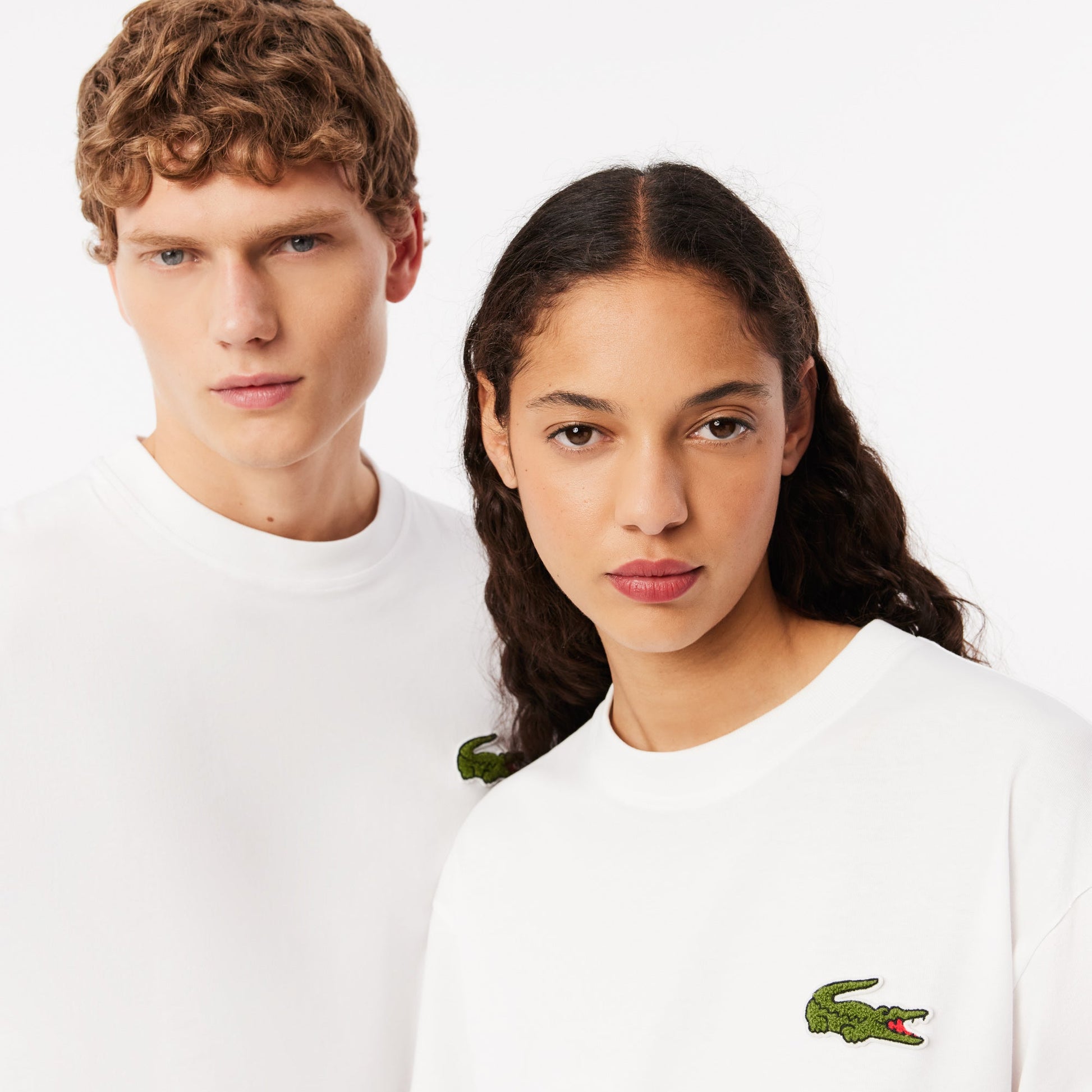buy-loose-fit-heavy-cotton-badge-t-shirt-th2745-001-lebanon - Medaid