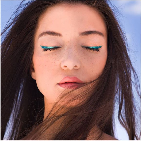 Samoa Dipliner - Precision definition for eyes - 6 Colors available - Medaid