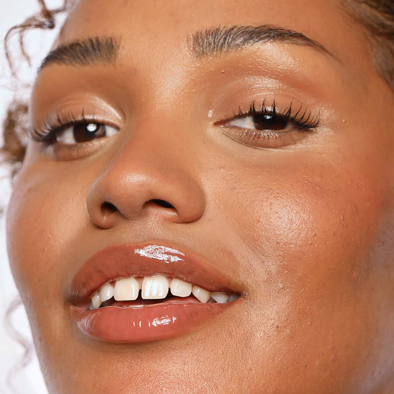 refy-lip-gloss-13-ml - Medaid